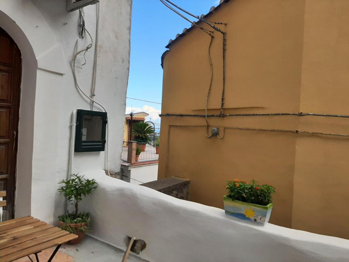 Casa Vacanza Le Tre Sorelle Vietri Εξωτερικό φωτογραφία