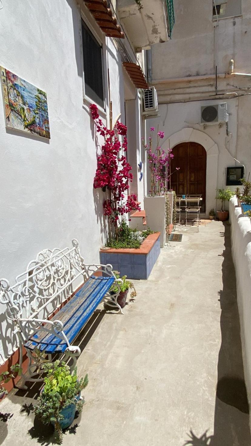 Casa Vacanza Le Tre Sorelle Vietri Εξωτερικό φωτογραφία
